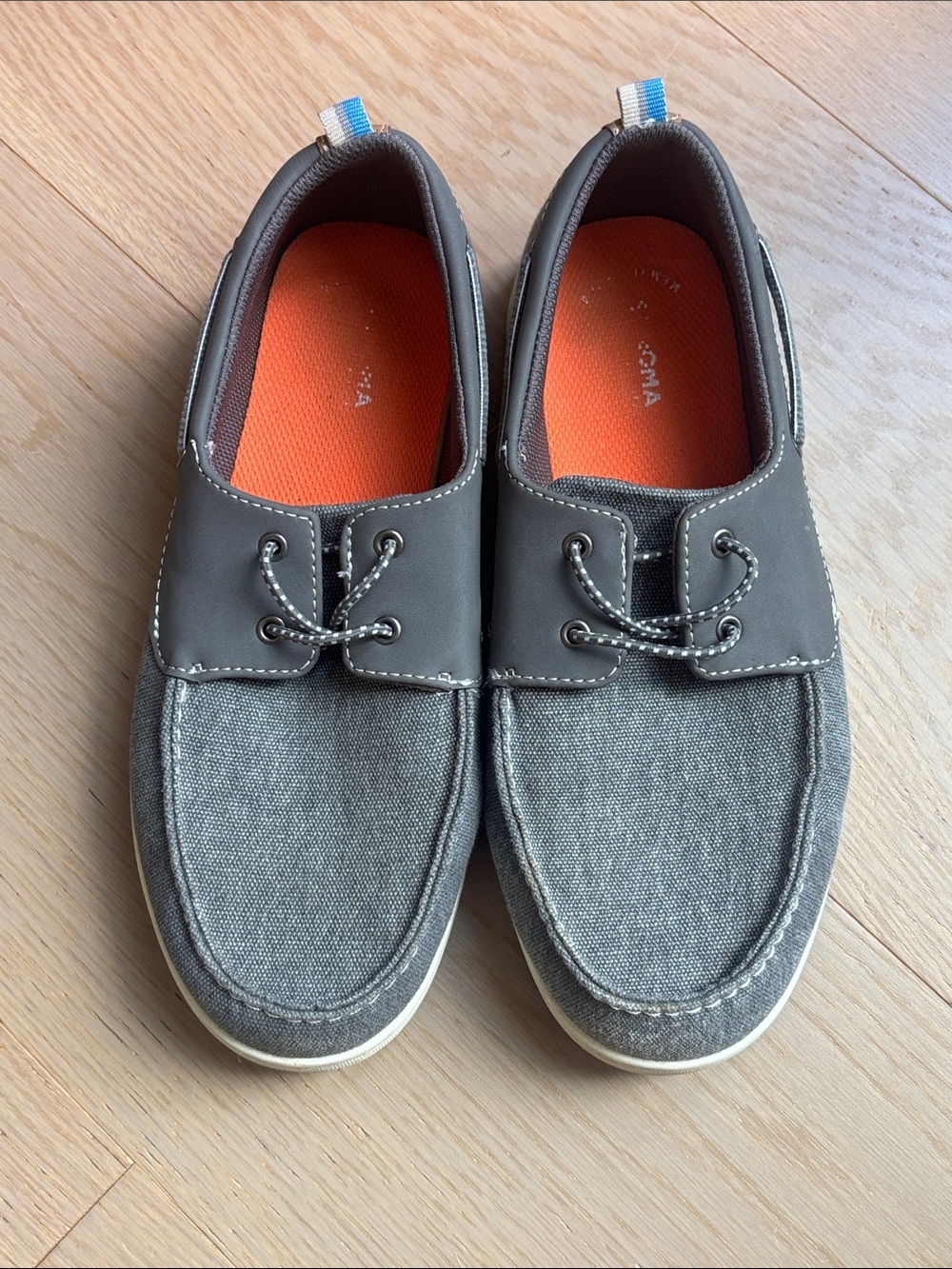 Sonoma size 6 boys boat shoes